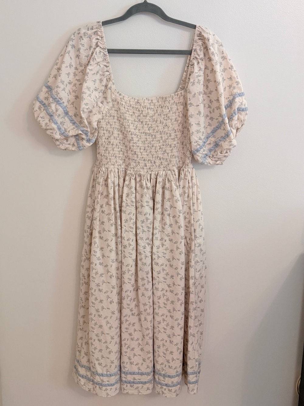 Altar’d State Tullabee Cotton Cottagecore Floral Smocked Midi Dress Size L